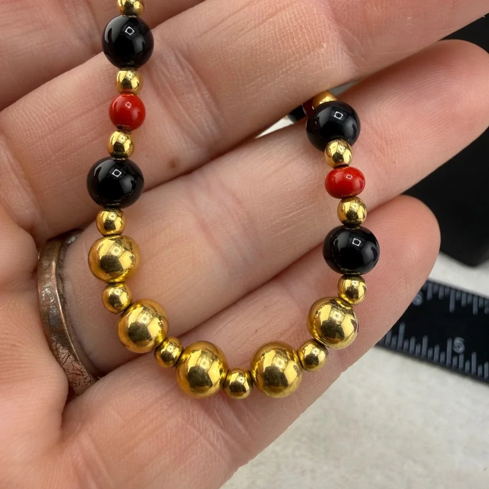 Vintage Trifari Bracelet Gold Tone  Black Red Bead Fold Over Clasp 6.5